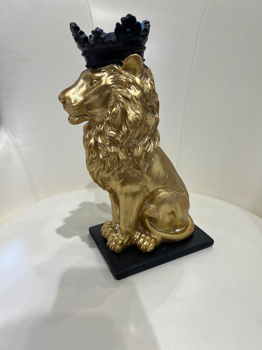 Lion With Crown - Furniture Empire